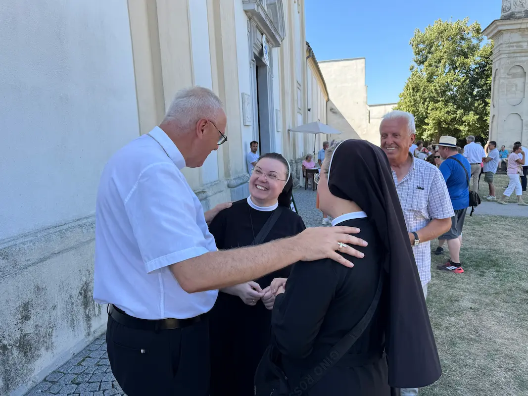 Begegnung nach dem Gottesdienst